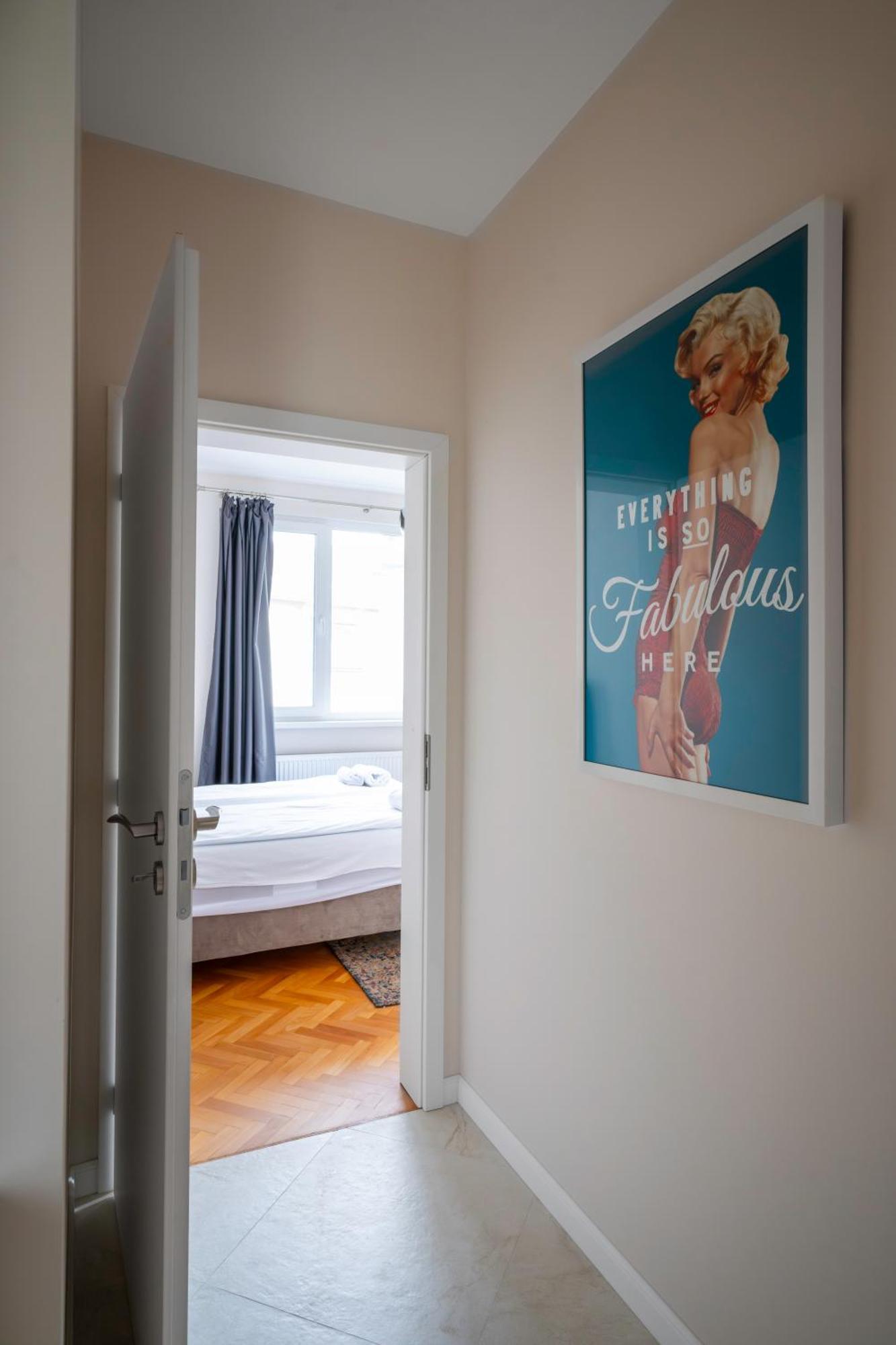 New With The Best View - 2Bd Bright Flat Near Ndk Sofia Esterno foto